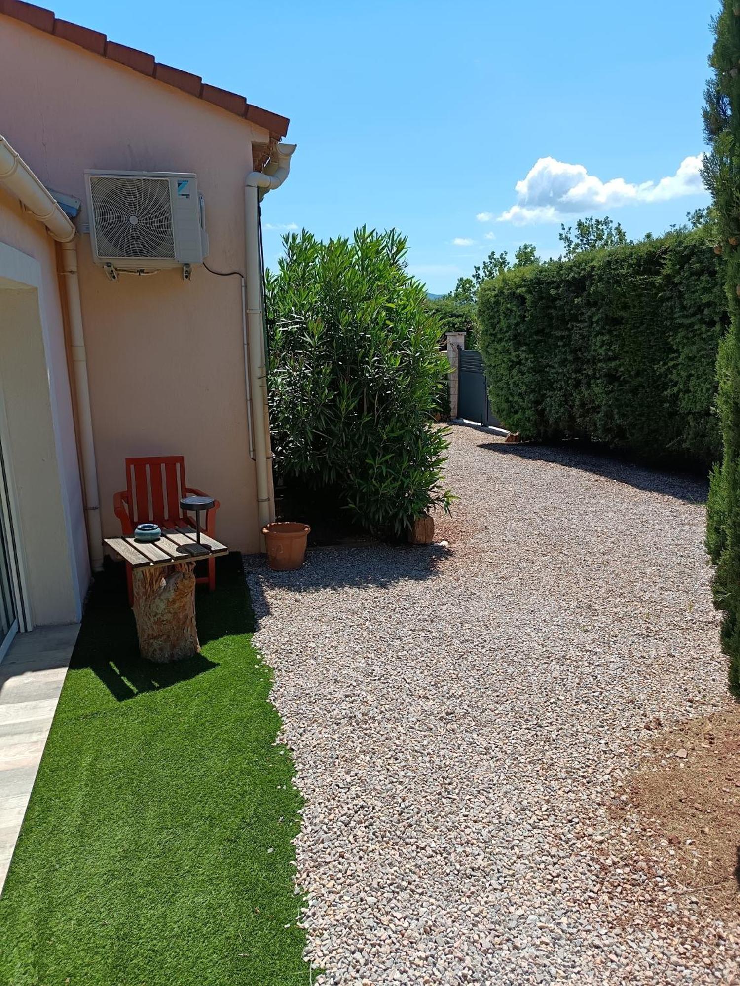 Chambre Le Luc En Provence المظهر الخارجي الصورة